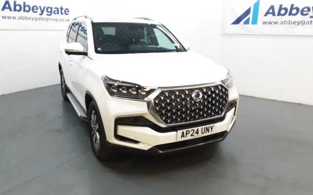 KGM Rexton 2.2 Diesel K40 AUTO 5 Door Diesel Grand White